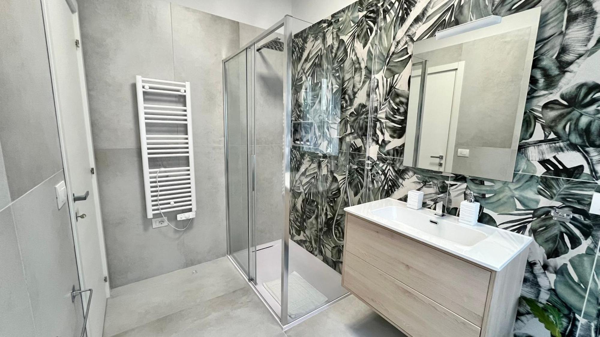 Leila's Forever - Apartamento